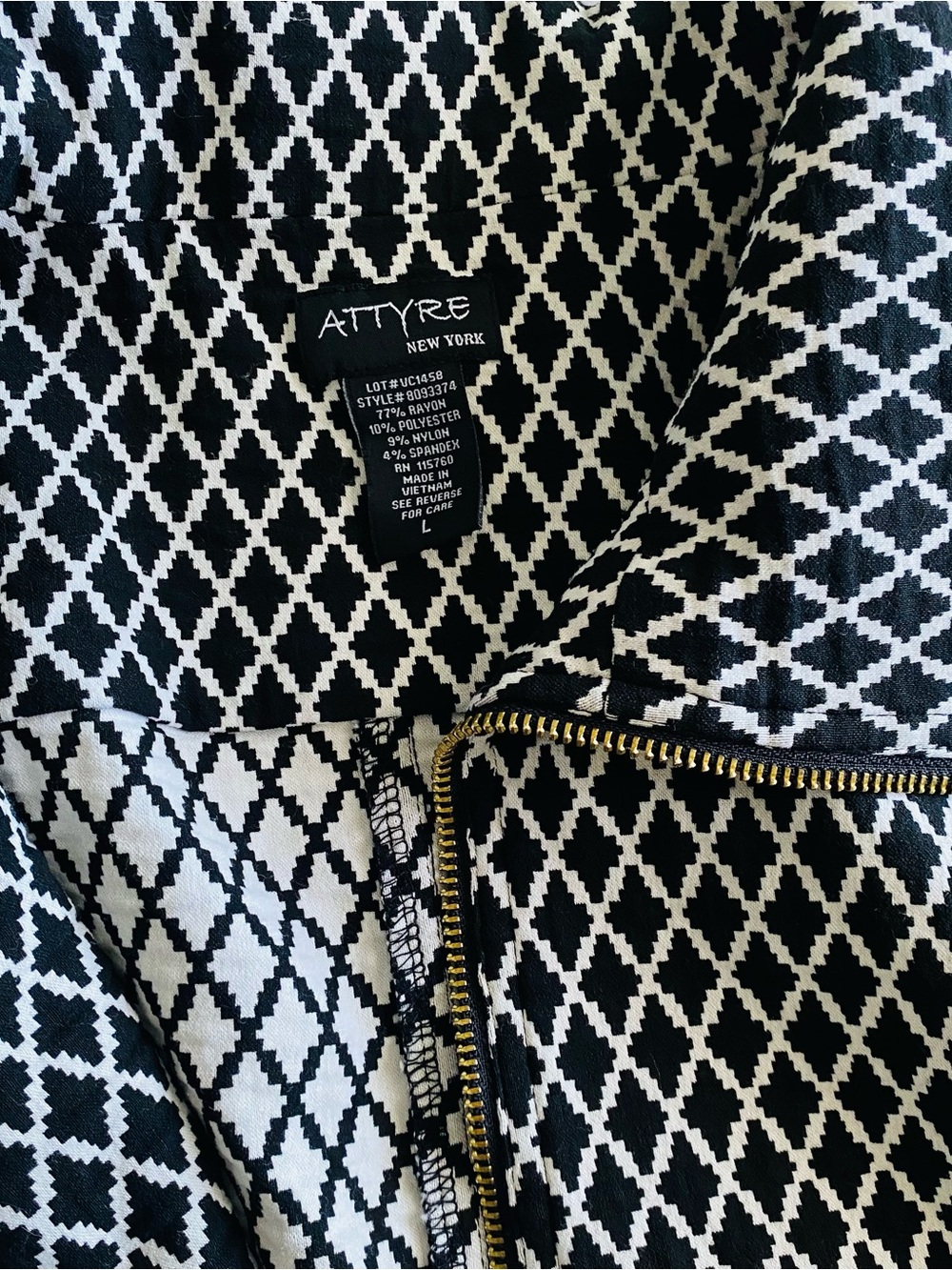 Attyre New York 3/4 Sleeve Black & White Diamond-Pattern Zip Front Jacket - Picture 6 of 8